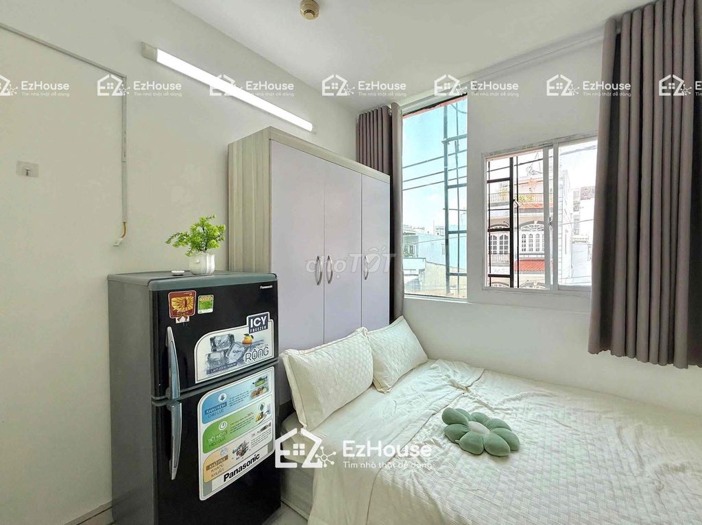 A super cheap apartment with a wallet.