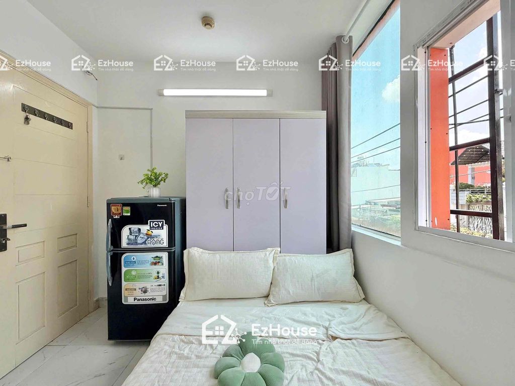 A super cheap apartment with a wallet.