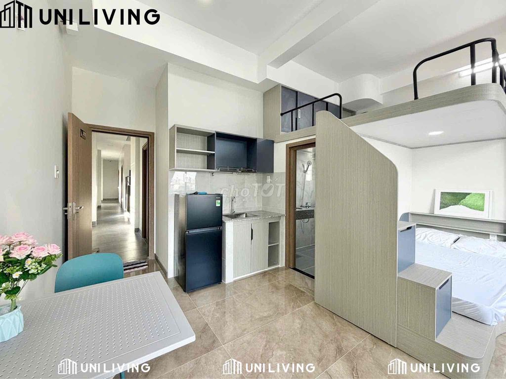The District 9, Central Park studio, interior full, 5 minutes to Metro.