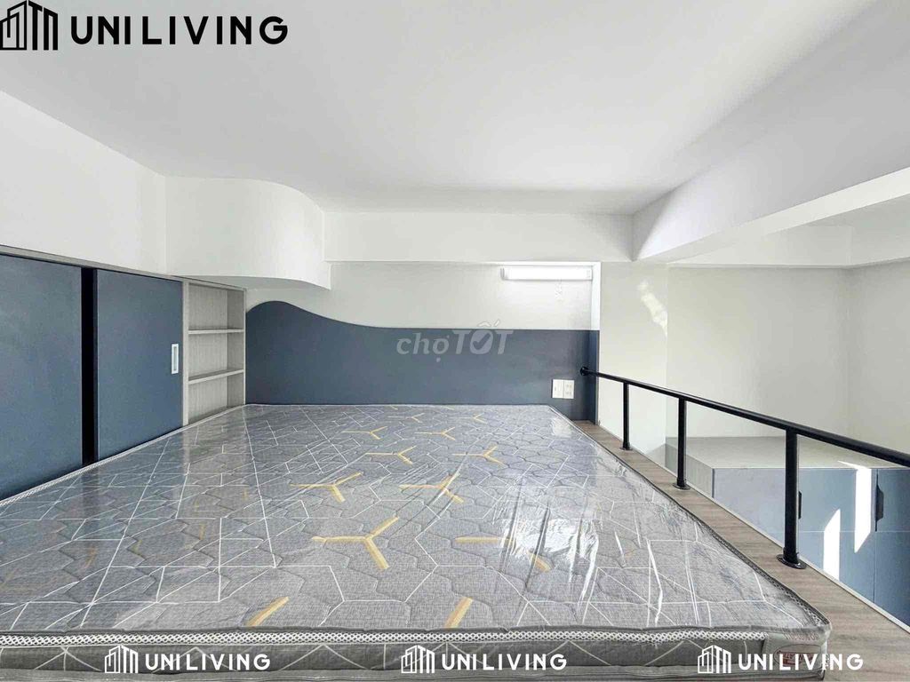The District 9, Central Park studio, interior full, 5 minutes to Metro.