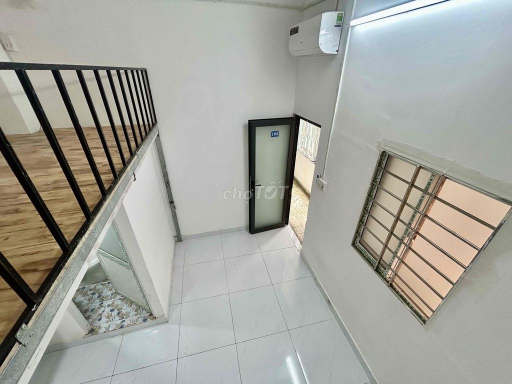 Rent room in Phú Nhuận, bordering on 1st.