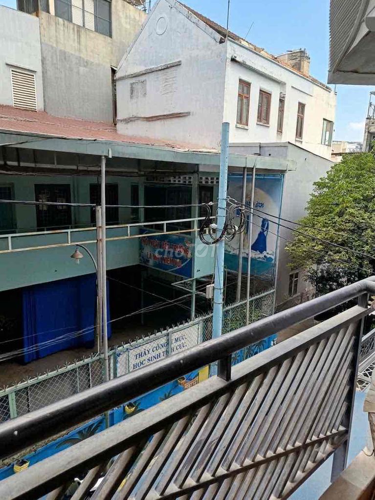 sleepbox Khai Trí new hostel from 1 million 6th.