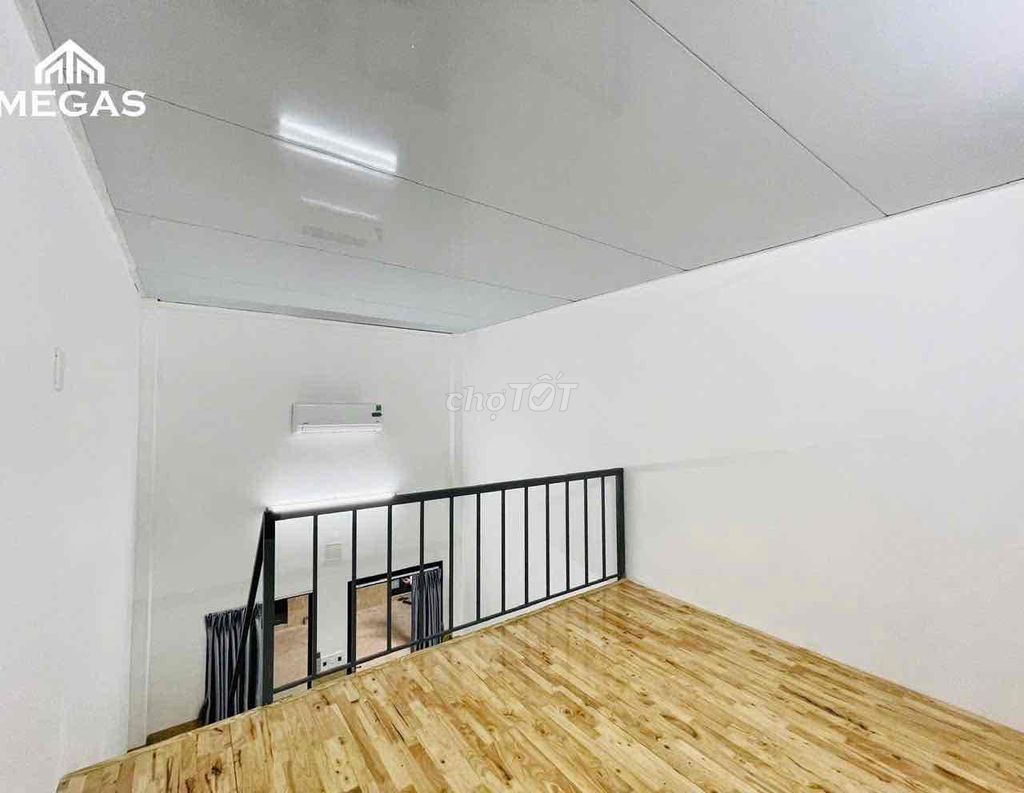 A low-priced motel - ready air conditioning right at Nguyễn Ảnh Thủ.