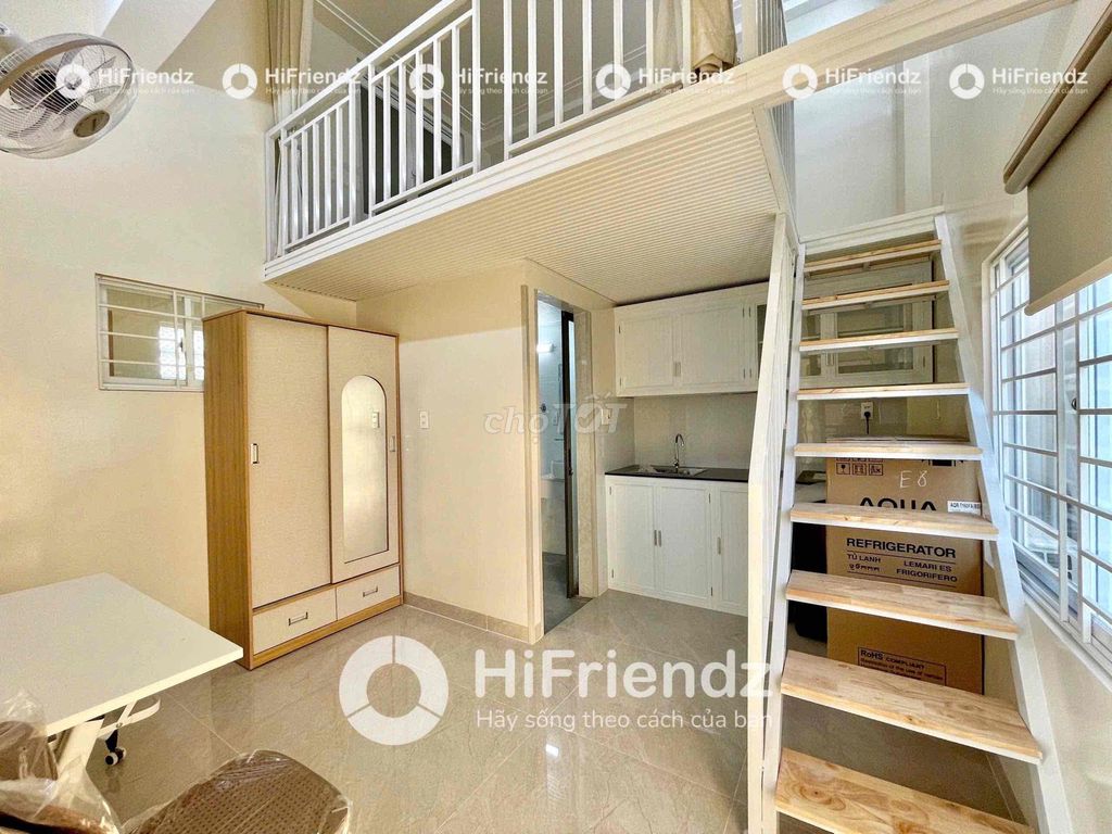 I'll rent a room with enough furniture.