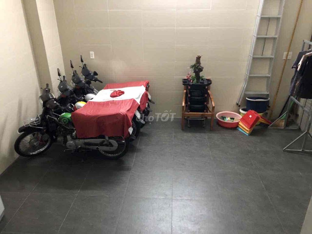 Rent số 9 Hiệp Bình Phước.