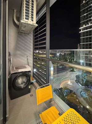 Studio Vinhomes Grand Park at 4.5 million, assist in finding the requested base