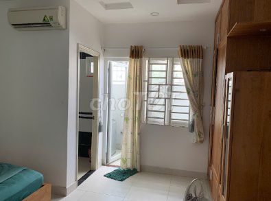 Rent room near Central 1.