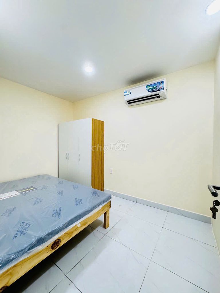 It's the owner who rents room two bedrooms.. . . . . . . . . . . . . . . . . . . . . . . . . . . . . . . . . .