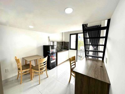 Rent the balcony 25 meters 2 now Tô Hiến Thành in 10th.