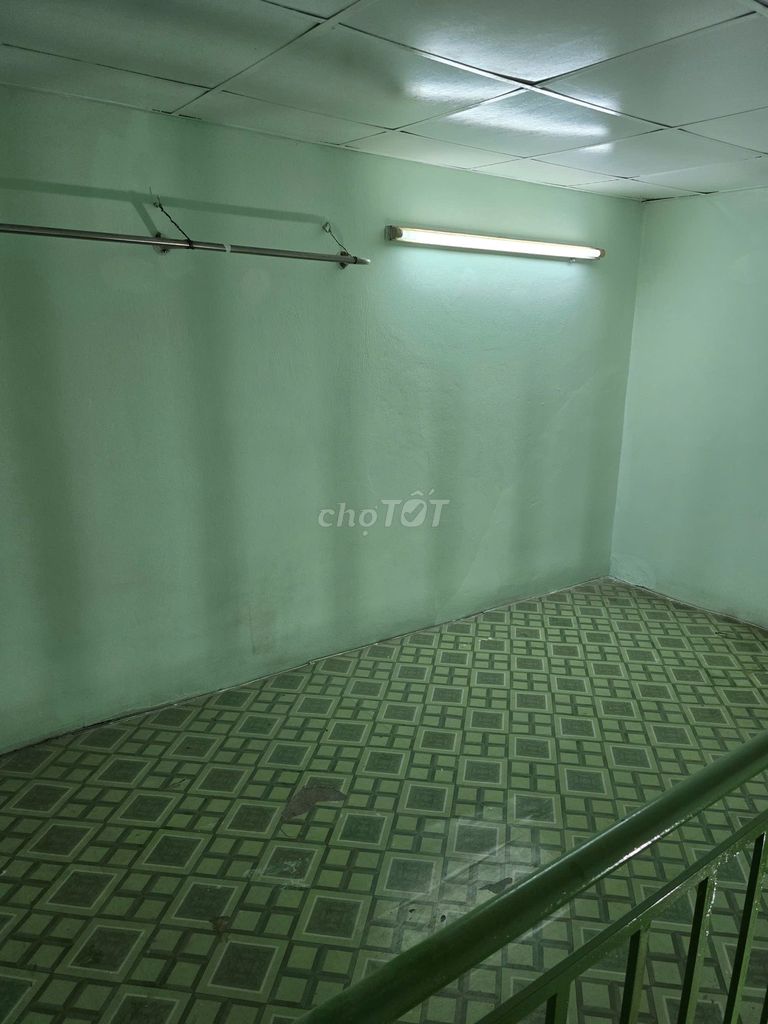 12 M2 has a tower-- 22nd Street, P. Bhh A, Bình Tân