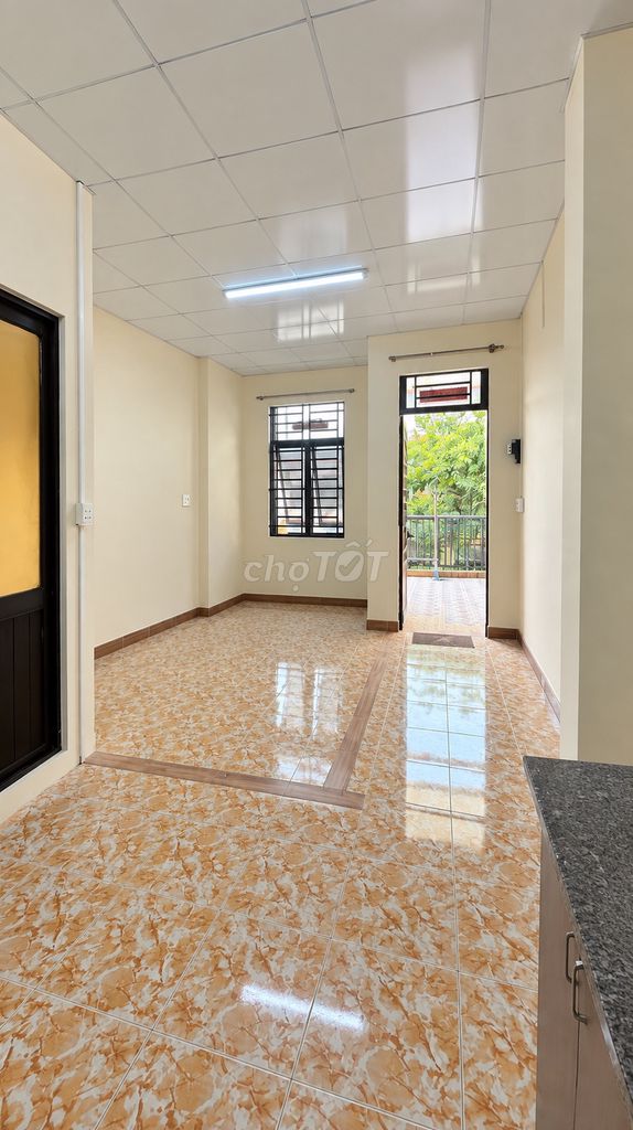 Hotel 30 M2-- 1st floor-- there's a balcony in Tên Lửa.