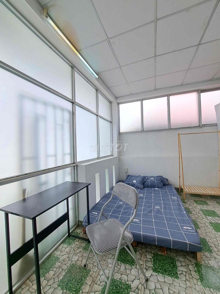 The Station is located in the center of Tân Bình, which is free to move.