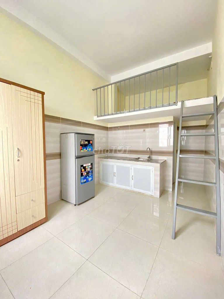 Rent room.