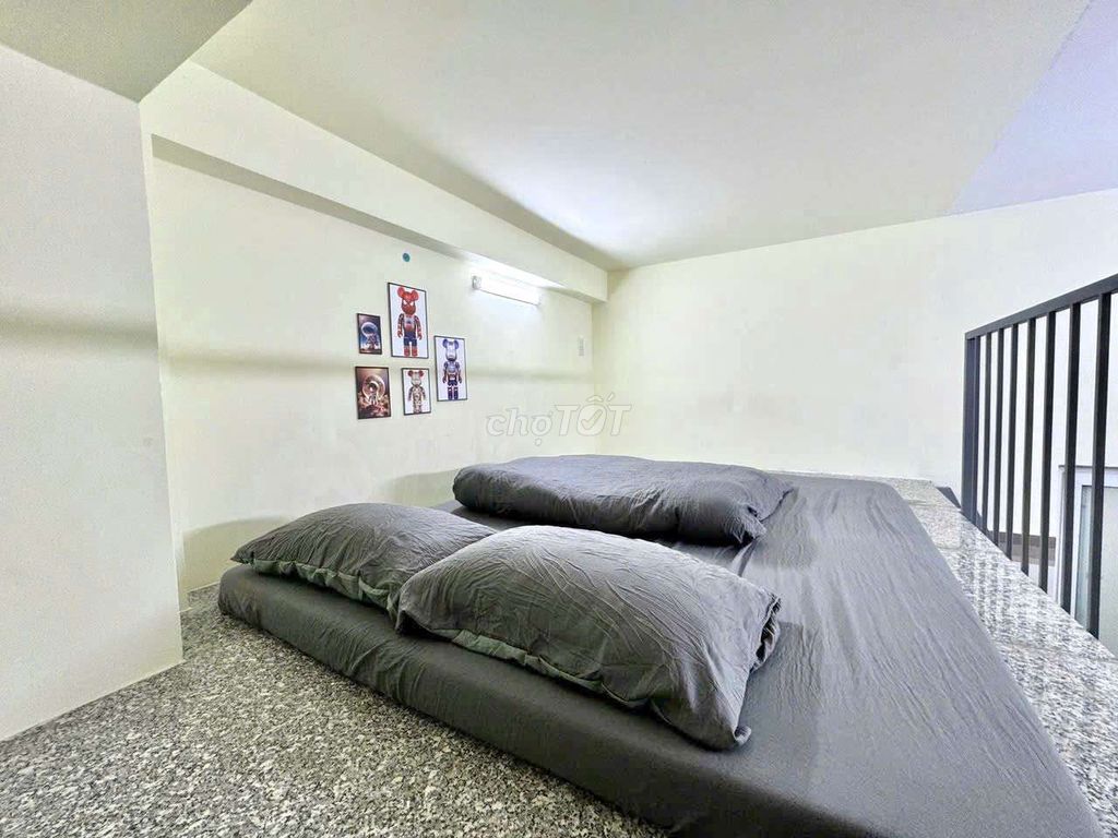 Rent room.