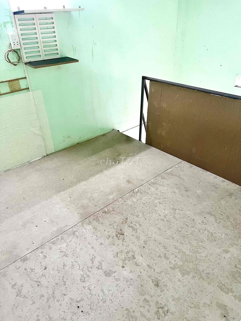 Cheap motel.