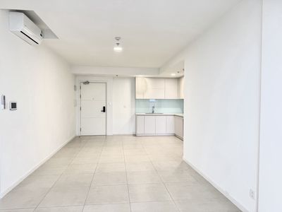 Rent Zqz1252 bedrooms 2 toilets 83 m2000 basic interiors