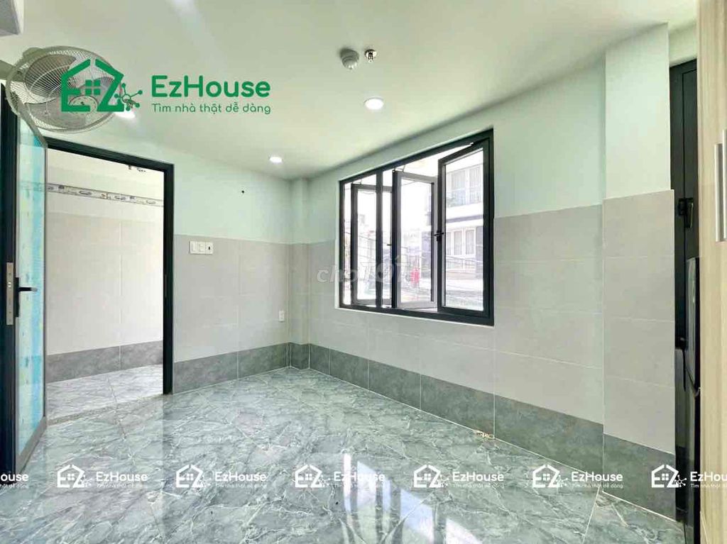 Phan Văn Trị beauty room - sky window - separate kitchen