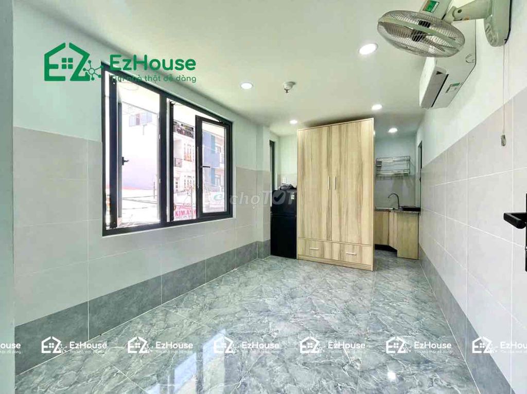 Phan Văn Trị beauty room - sky window - separate kitchen