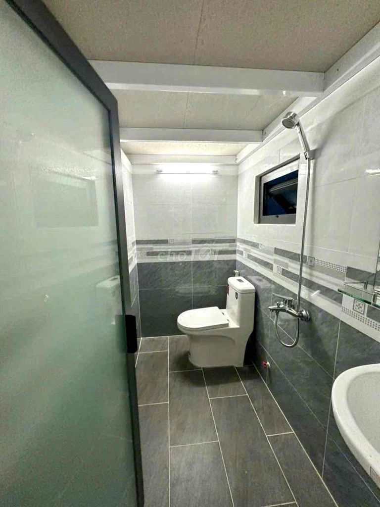 A full interior guard