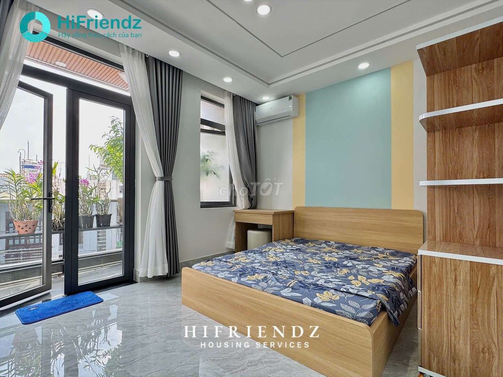 The studio is full of beautiful balconies - handed photos, Tô Ký, cvpm