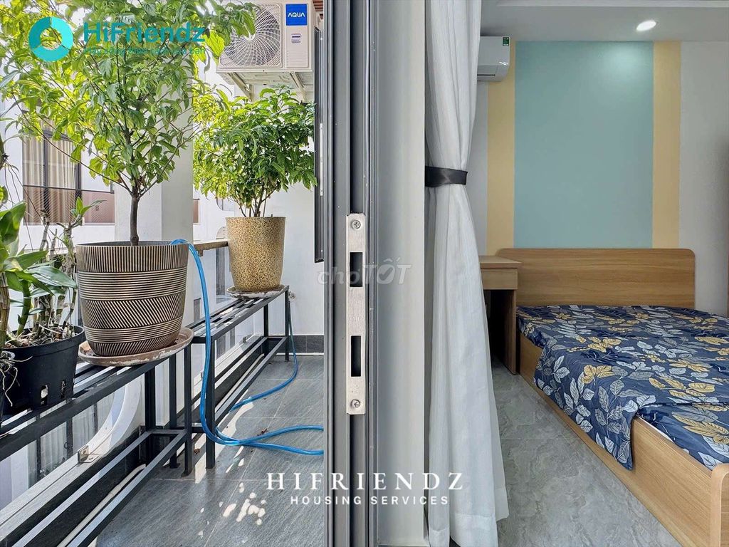 The studio is full of beautiful balconies - handed photos, Tô Ký, cvpm