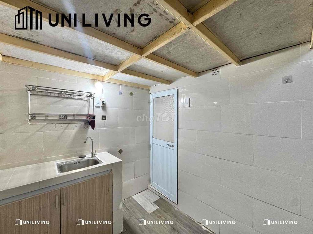 Rent the entire interior near ufm - elevator