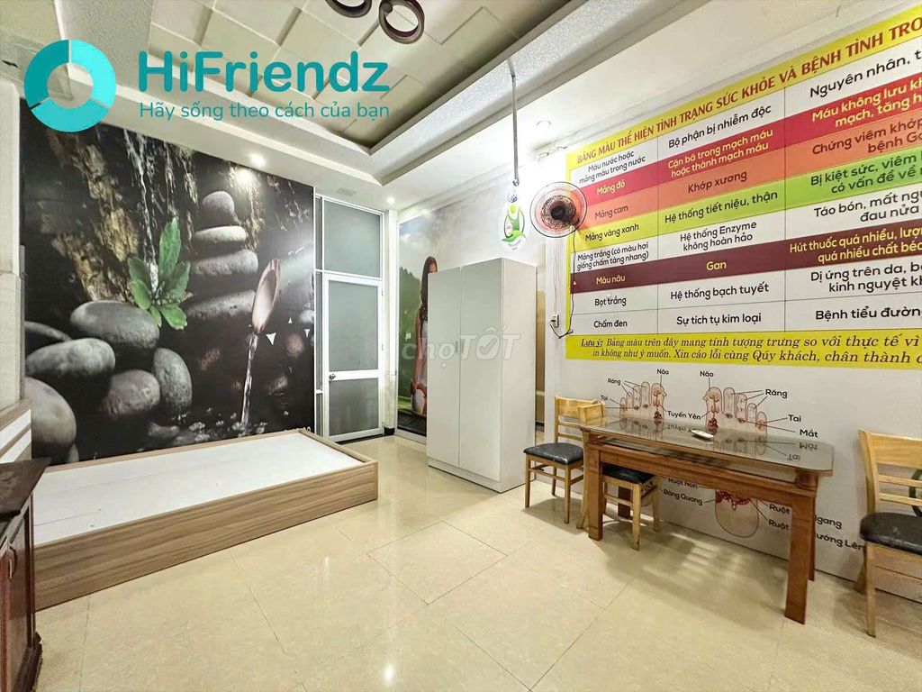 The super-wide studio has interiors in Trần Thị Do, Hiệp Thành Market.
