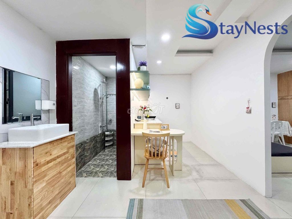 kitchen room service, private washing machine, pet pet pet pet pet pet pet, near the Constitution.