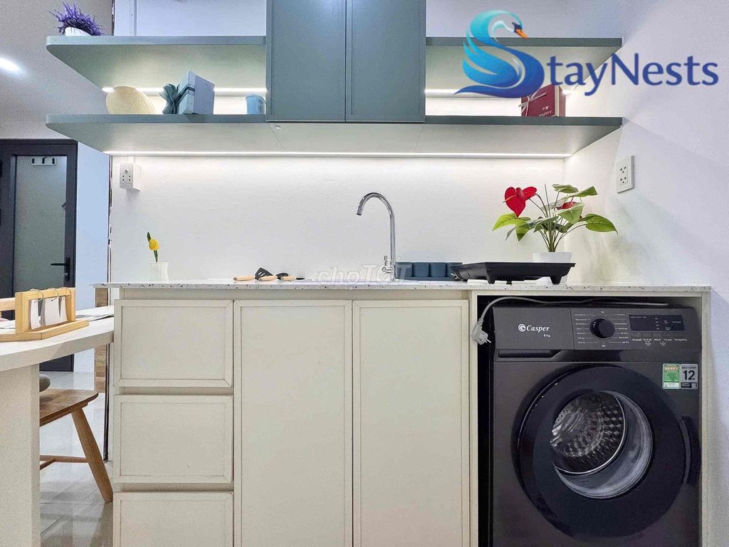 kitchen room service, private washing machine, pet pet pet pet pet pet pet, near the Constitution.