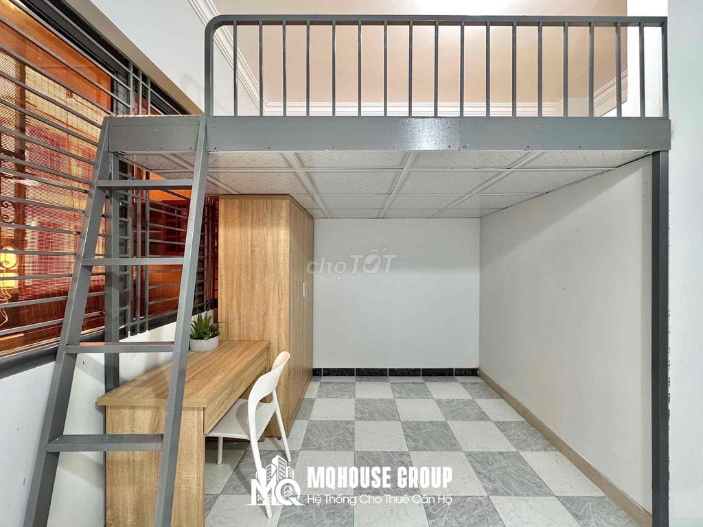 Bancol room - kitchen cup - right there - full interior