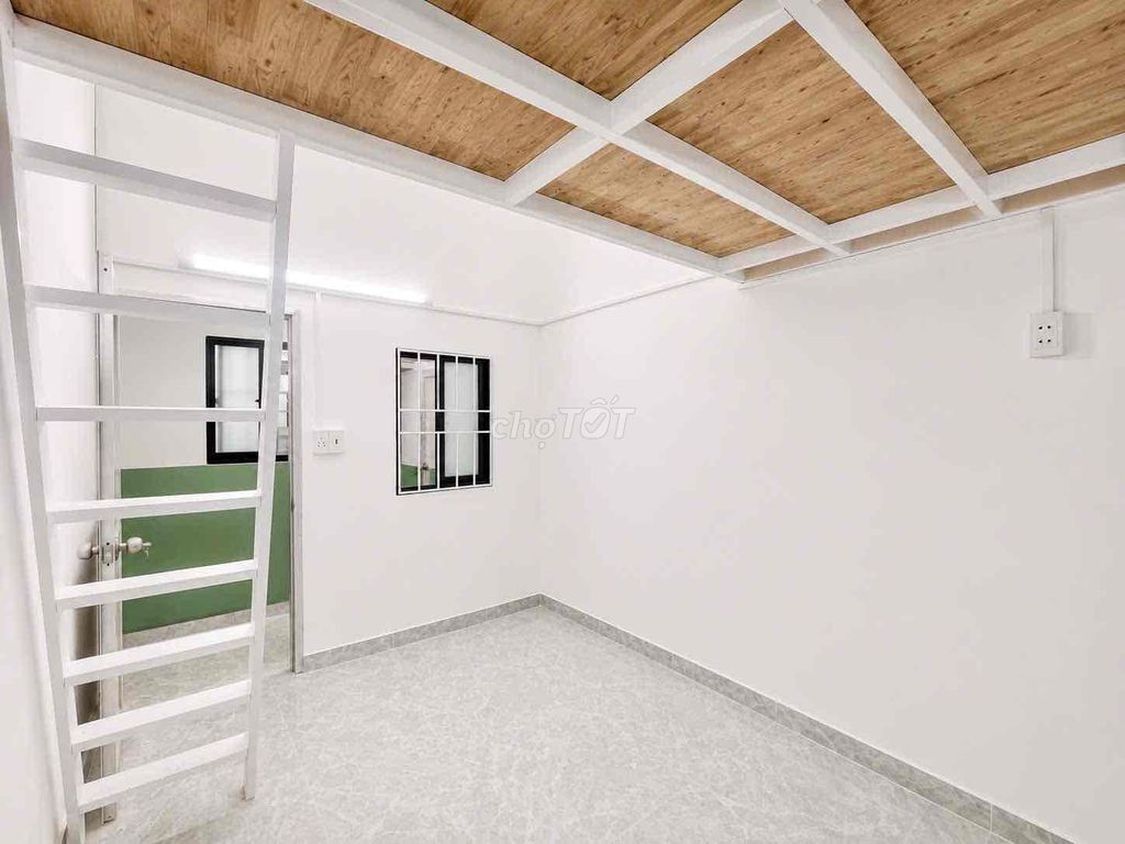 The new room is cheap. Nguyễn Oanh near Mart Mart.