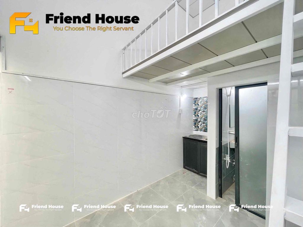 It's the new renter, 100% Nguyễn Oanh.