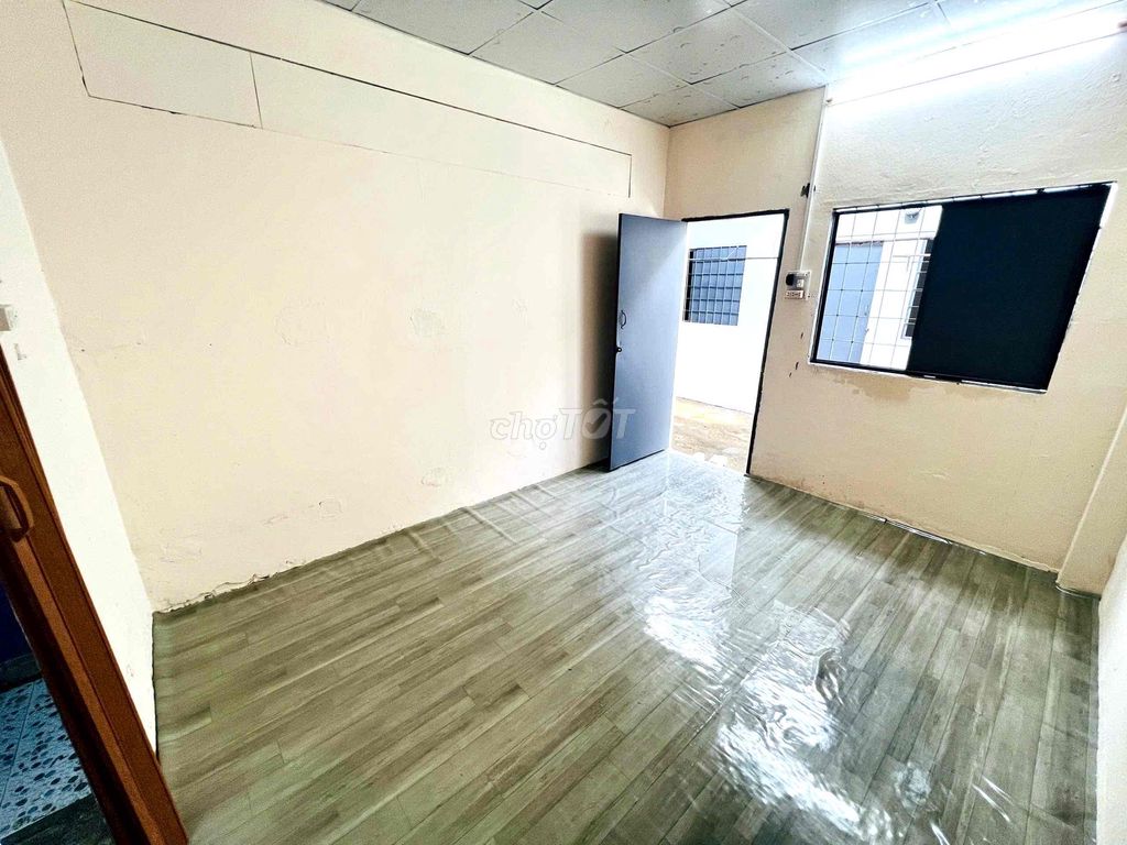 New room. It's on the R. Trần Đại Nghĩa, An Lạc rotation, Bình Tân