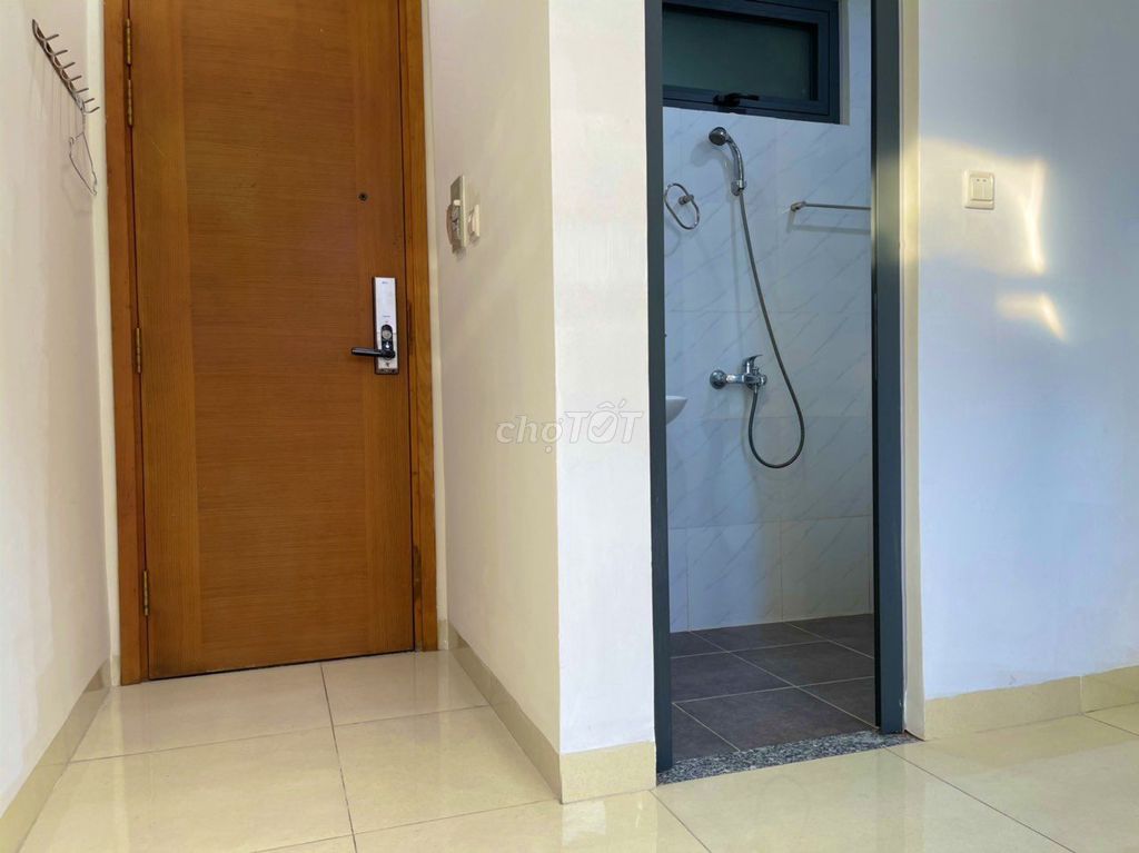 Rent room 25 m2 full interior next to etown plus Q.Hoy Tân Bình