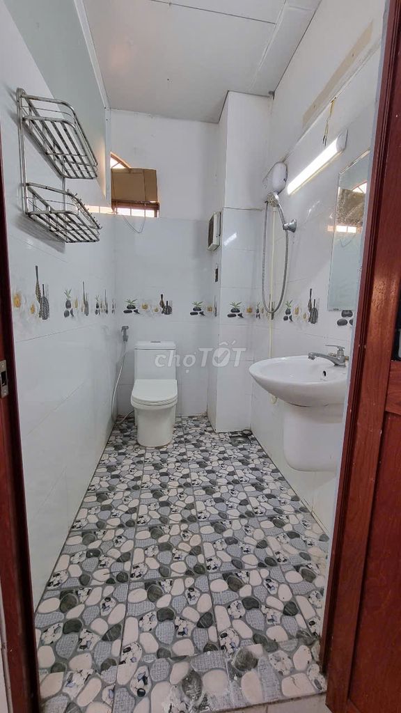 30 M2 real - main owner - full interior - lane 2