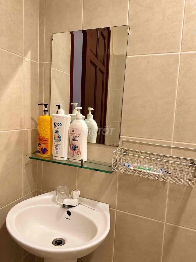 Rent a room with interiors, private toilets at Thới An, District 12.