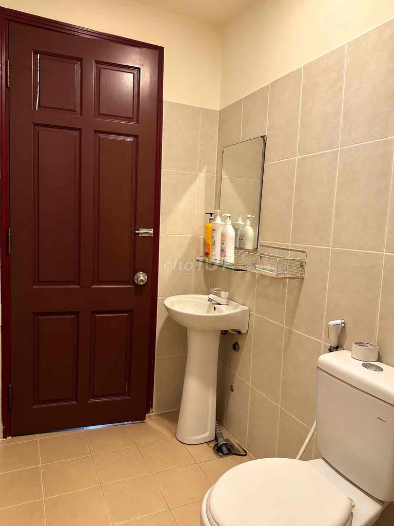 Rent a room with interiors, private toilets at Thới An, District 12.