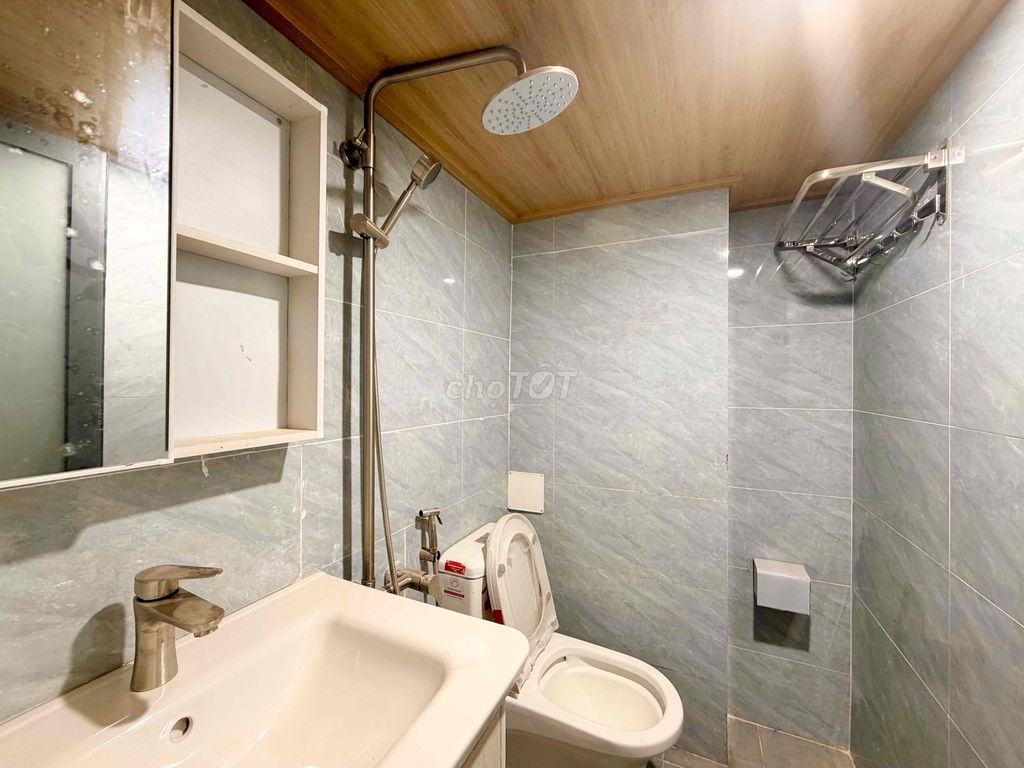 The owner has just launched a new project - equipped with full interior.