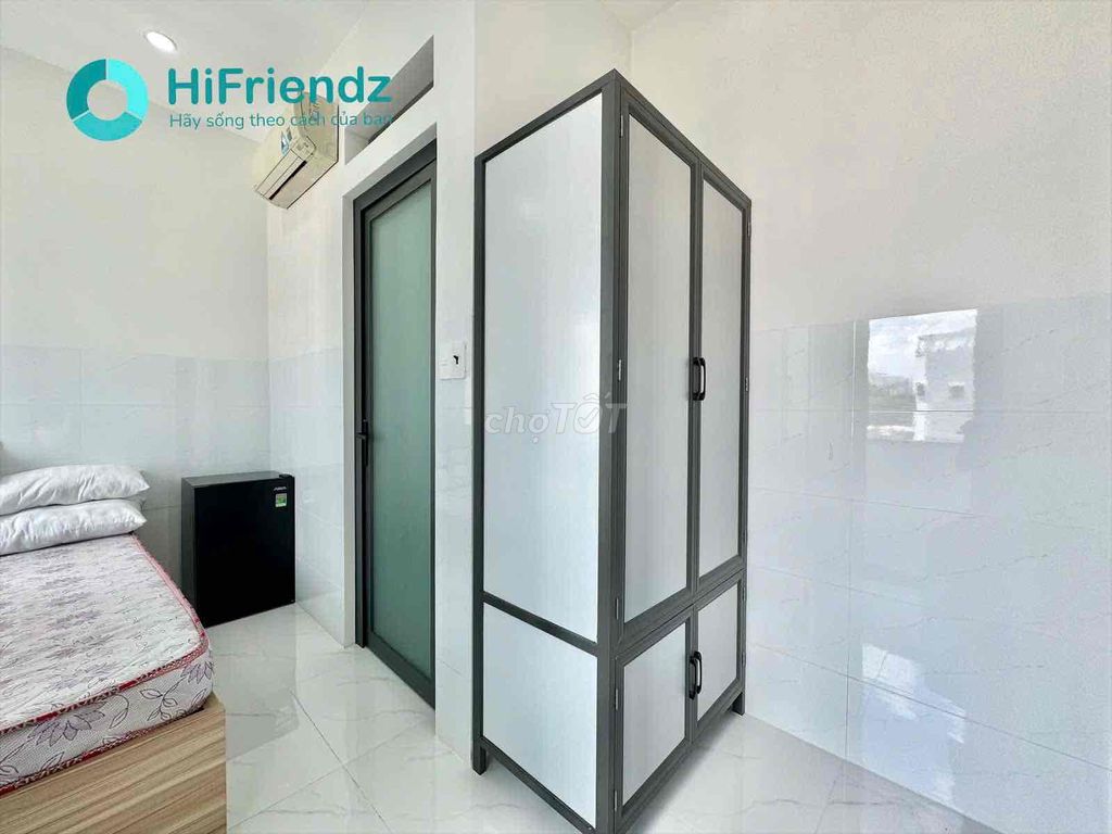 Super open balcony studio near Cầu Chữ Y, great literary requirements.