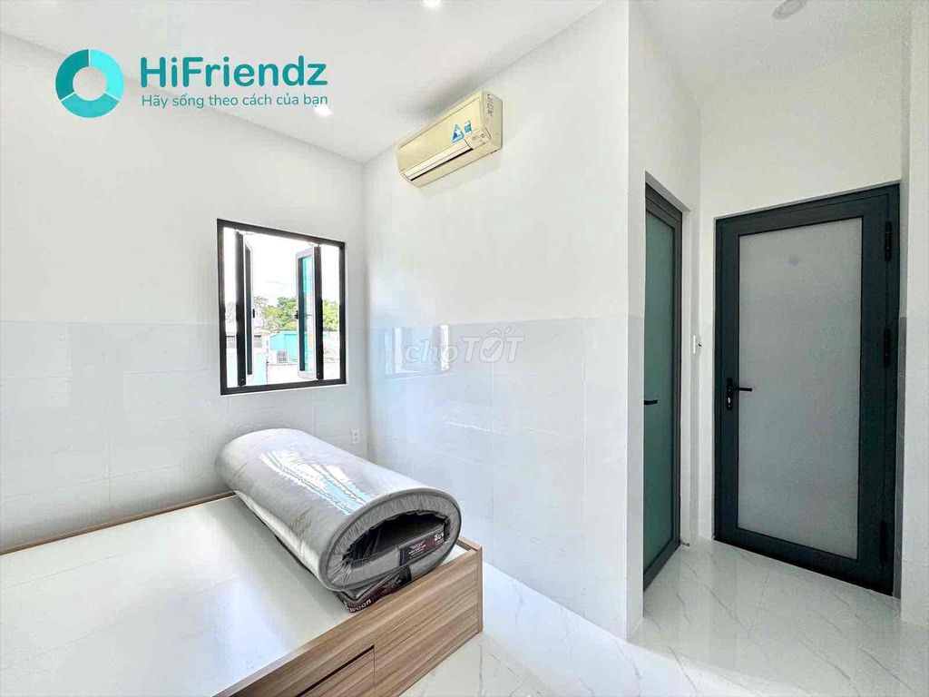 Super open balcony studio near Cầu Chữ Y, great literary requirements.