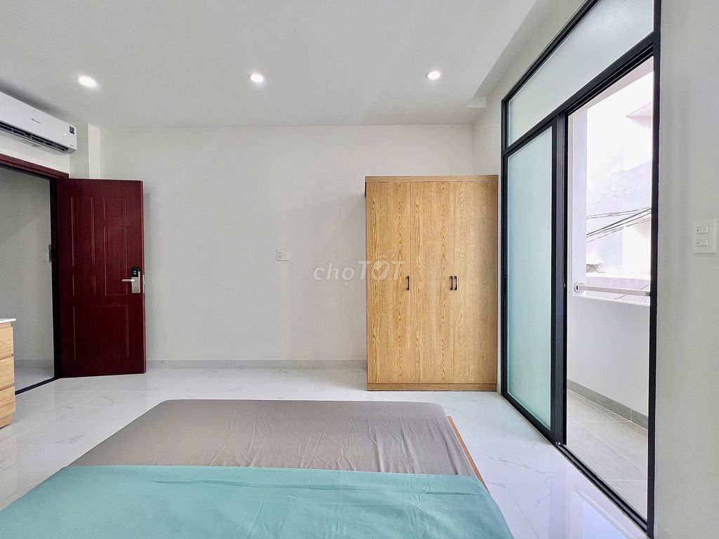 Bắc Hải nice room delivered  cmt8 full new comfortable at 4.5 million