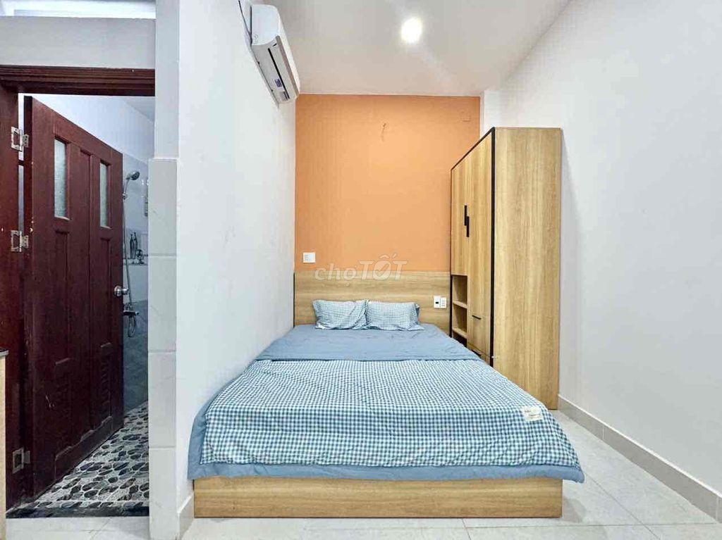 4 million3 that whole interior plus elevator plus free car at Gò Vấp?
