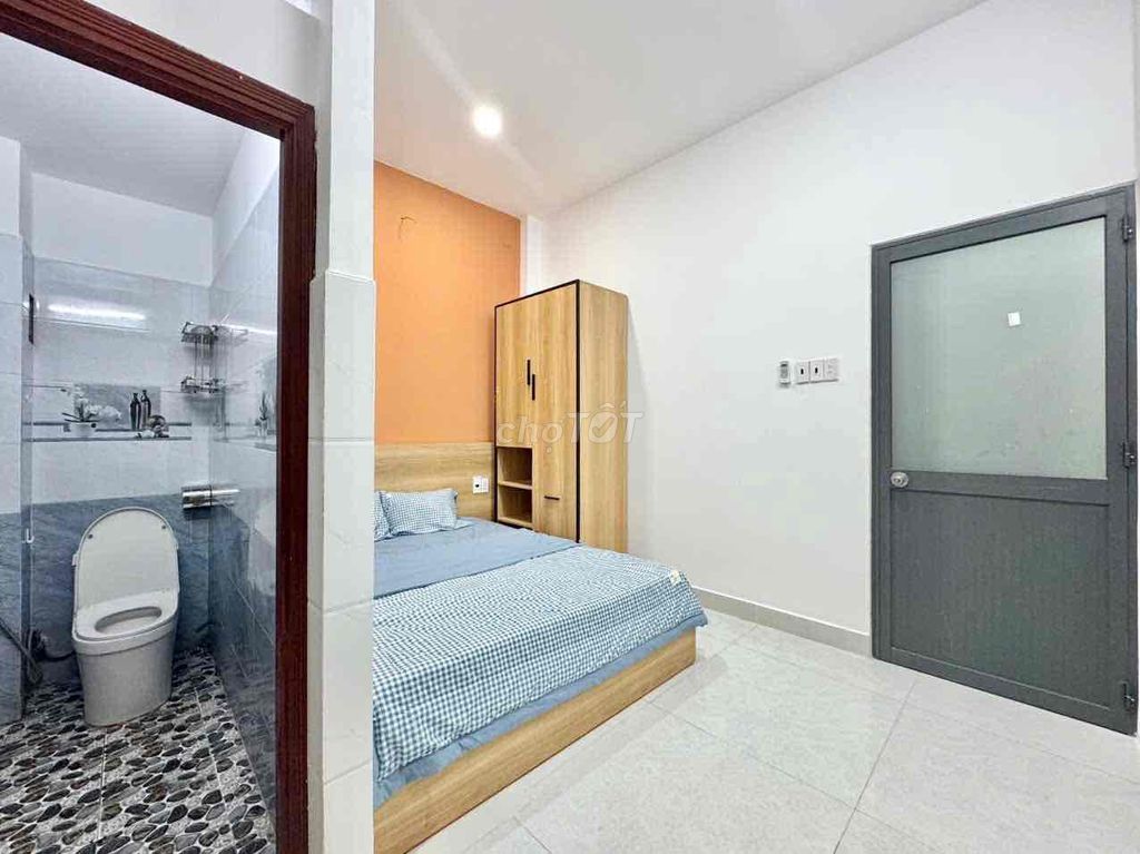 4 million3 that whole interior plus elevator plus free car at Gò Vấp?
