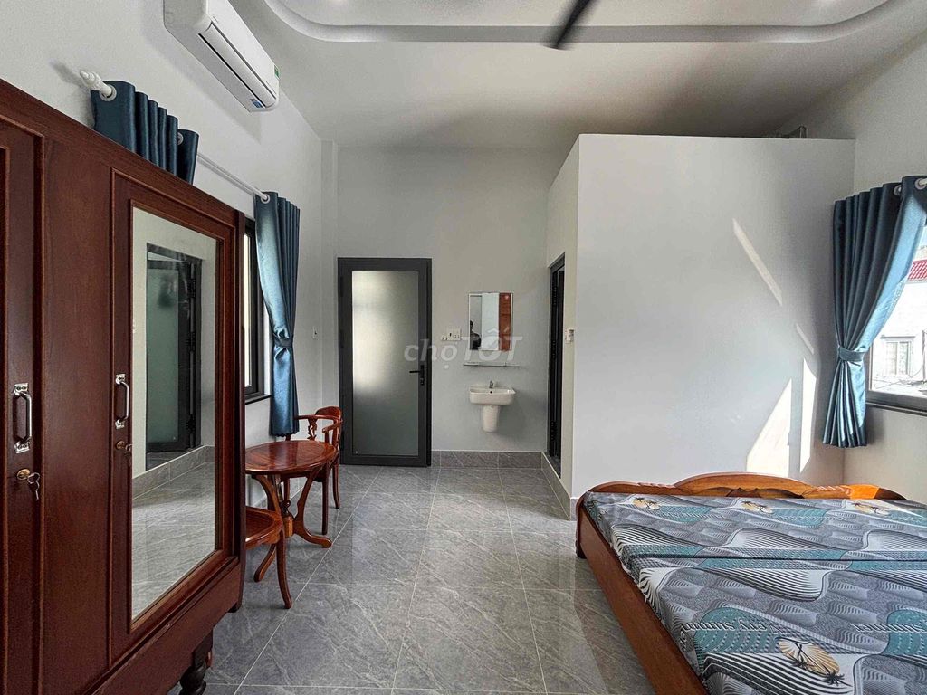 Opening a bedroom/studio near the lab - American - washing machine