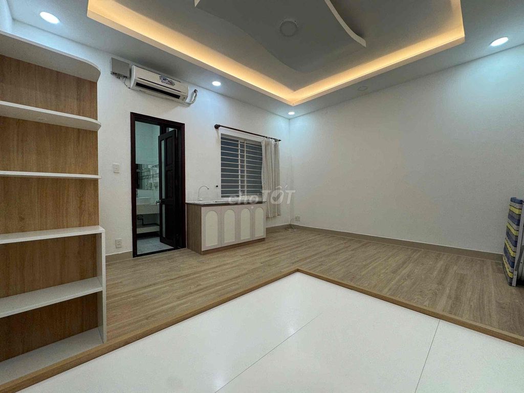 Only 5 new rooms open up now.