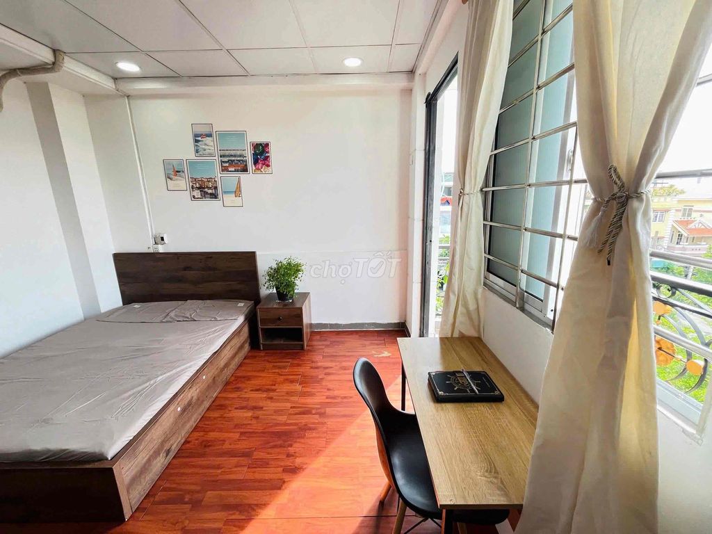 Kitchen Room One-one. Free-free Balcon bedroom near vlu Gimboall