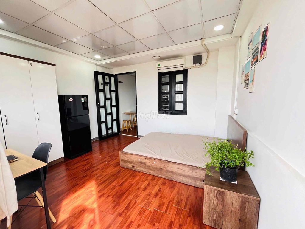 Kitchen Room One-one. Free-free Balcon bedroom near vlu Gimboall