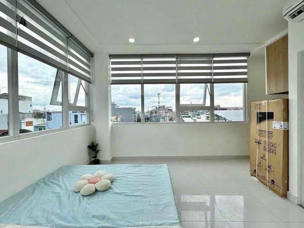 Big window room right down the drain.