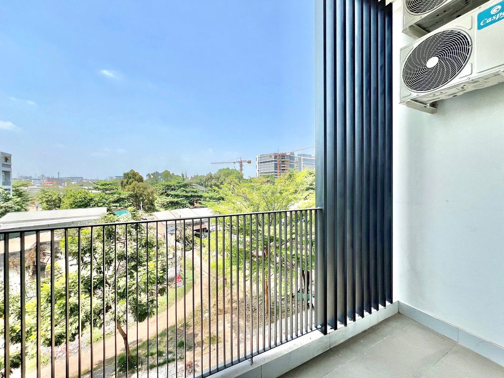 Rent the big balconies, window - Bình Thạnh near vlu, uth, mtu2