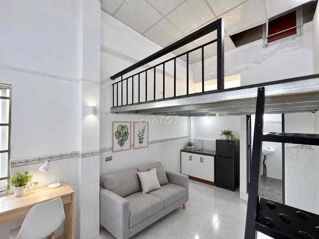 Dropped by 1 million -- renting a cheap window room at Vườn Lài District 12.